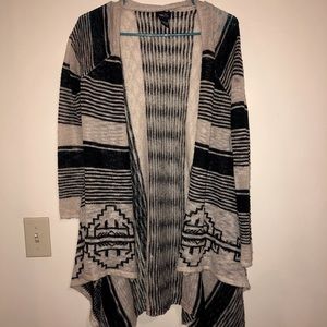 🍒🍒3/$20🍒🍒 Boho Long Flowy Cardigan